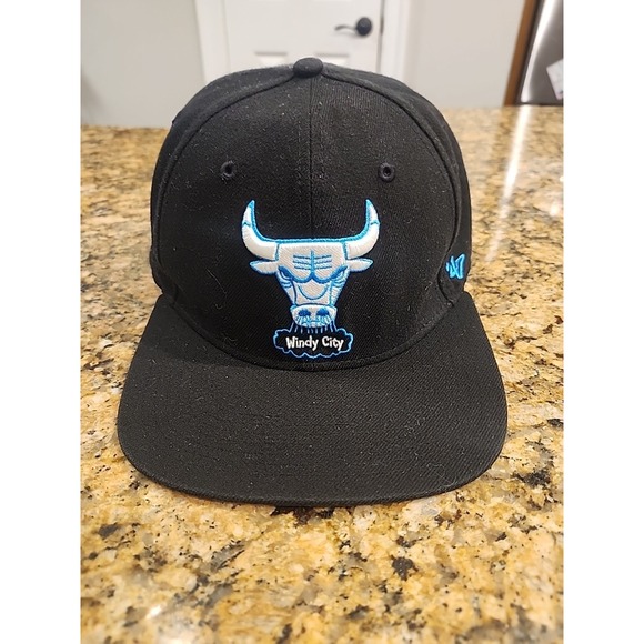 Chicago Bulls Windy City New Era Blue Brim Adult OSFA Snapback Hat Cap NBA HWC - Picture 1 of 4